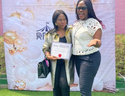 Pictures of Members receiving certificate